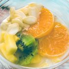 закуска от натурално бадемово мляко, чиа и безглутенови фини овесени ядки