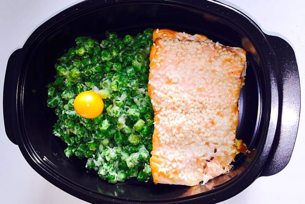 Сьомга със зелен грах