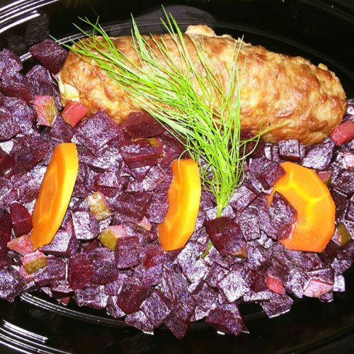 Телешко роле на фурна с варено цвекло