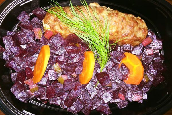 Телешко роле на фурна с варено цвекло