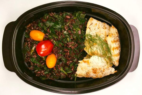 Пуешко на грил с черен императорски ориз