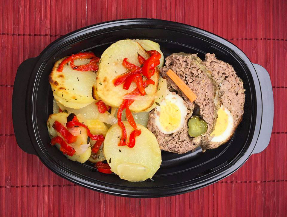 Руло Стефани с печени картофи на фурна