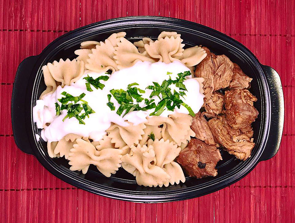 Телешко с пълнозърнеста БИО паста и диетичен сос