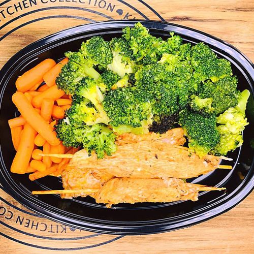 Адана шишче по турски с печени броколи и бейби моркови