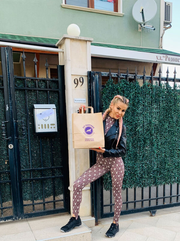 Деси е наша доволна и лоялна клиентка цели 3 години