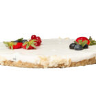 Кето плодов чийзкейк с лимон, ягоди и малини - снимка 3