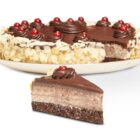 Шоколадова кето торта Пантера с касис - снимка 2