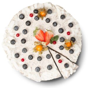 Веган торта с физалис, ягоди и боровинки - снимка 1