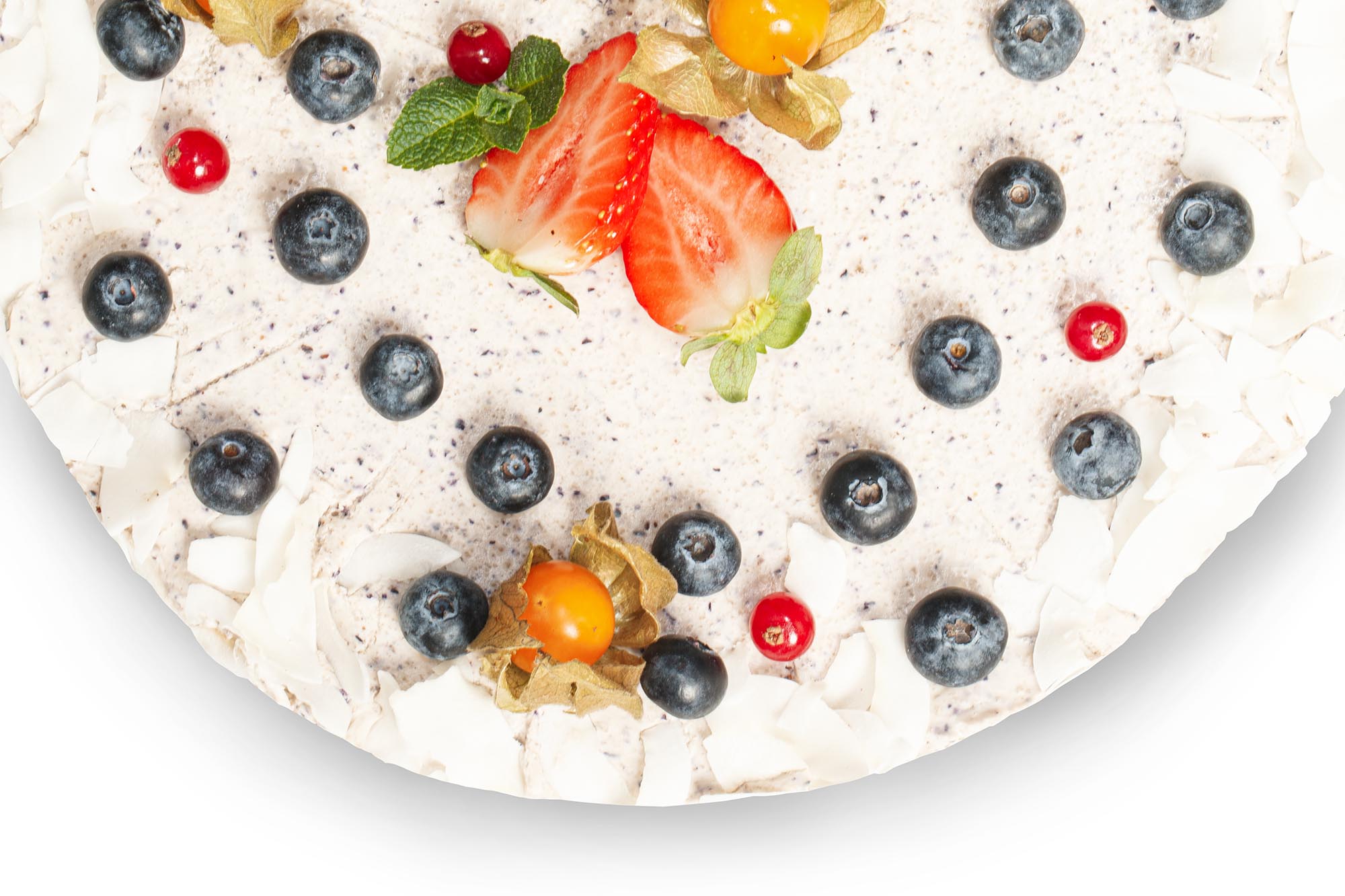 Веган торта с физалис, ягоди и боровинки - снимка 4