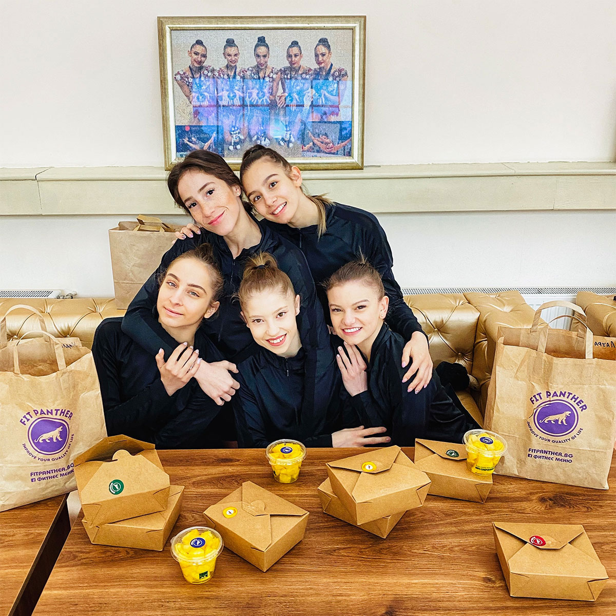златните момичета с менюта от кухня fit panther