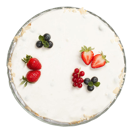 Кето бутиков плодов чийзкейк с лимон, ягоди и малини - изображение без фон