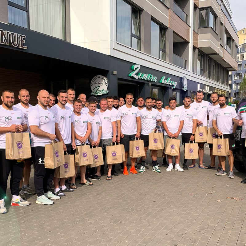 спортно хранене - снимка за корица