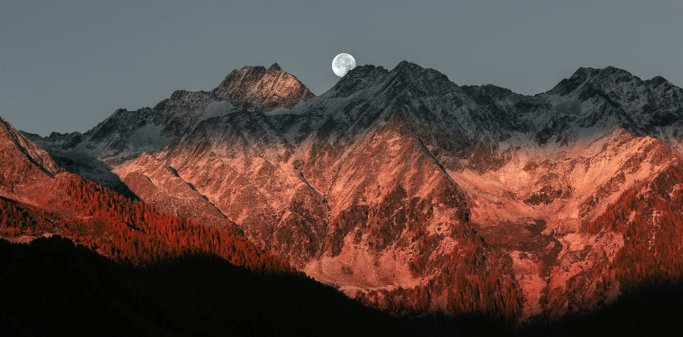 лунен пейзаж
